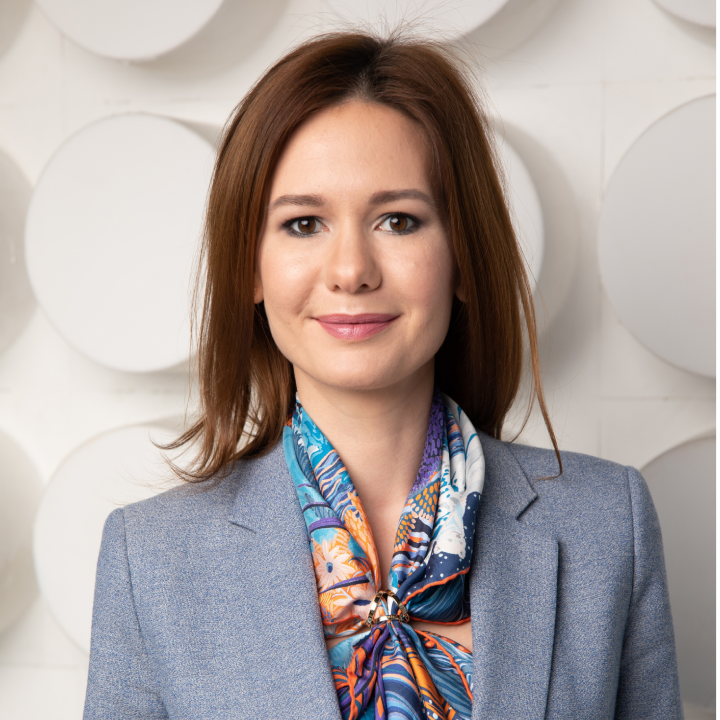 Евгения Новикова