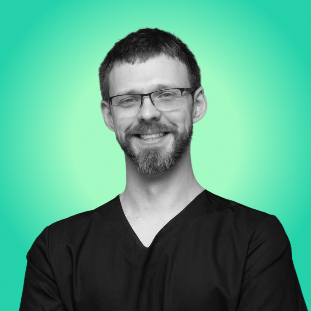 Константин Синельников