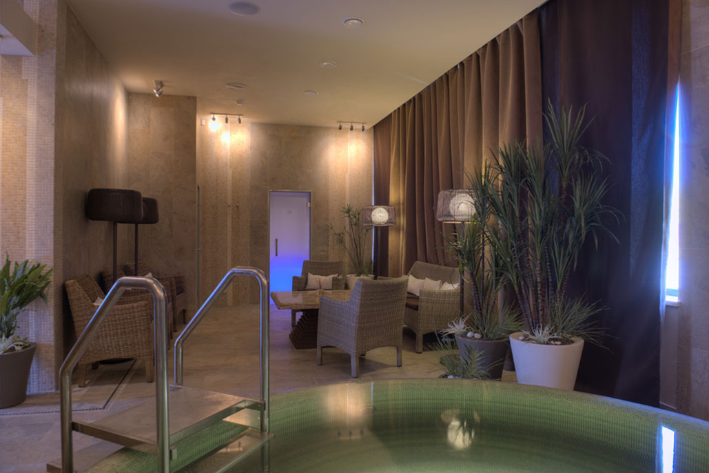 Дюц солнечный круг мытищи. Салон солнечный мытищи. Салона солнце. Солнечный мытищи сайт. Салон красоты солнце.