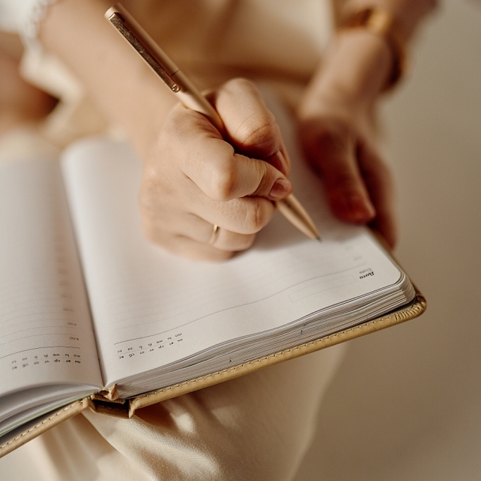 написание статей в блог, заказать статьи для блога, купить статьи для сайта, услуги копирайтера цены, копирайтер стоимость услуг