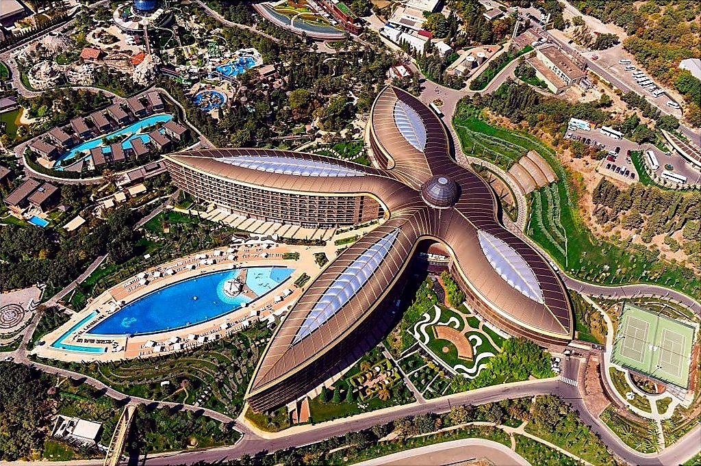 Mriya Resort с высоты