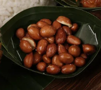 kacang goreng ubud