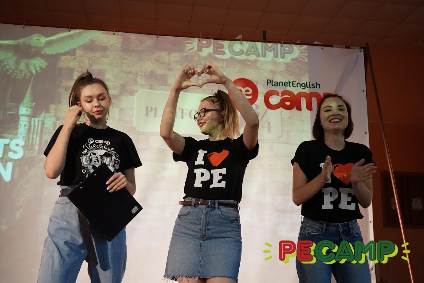 Команда лагеря PlanetEnglish Camp