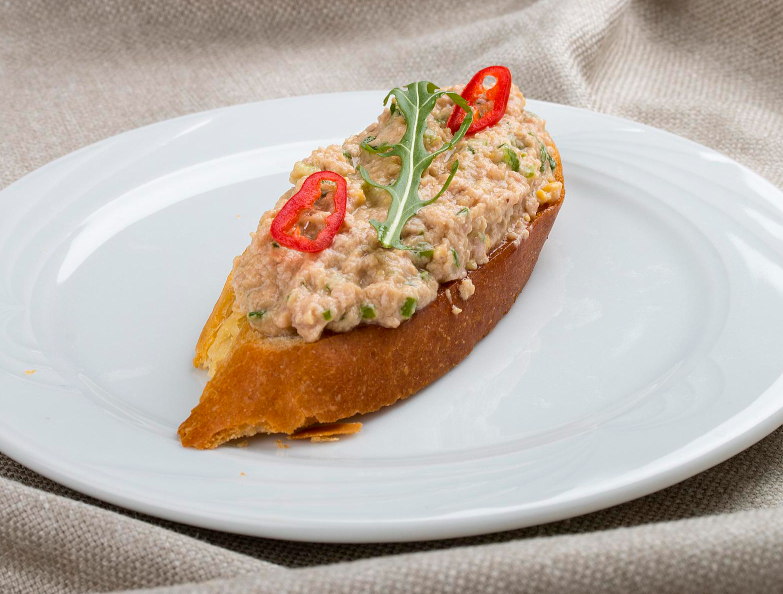 Брускетты с паштетом Рецепт