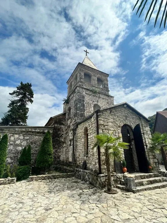 Каманский монастырь
