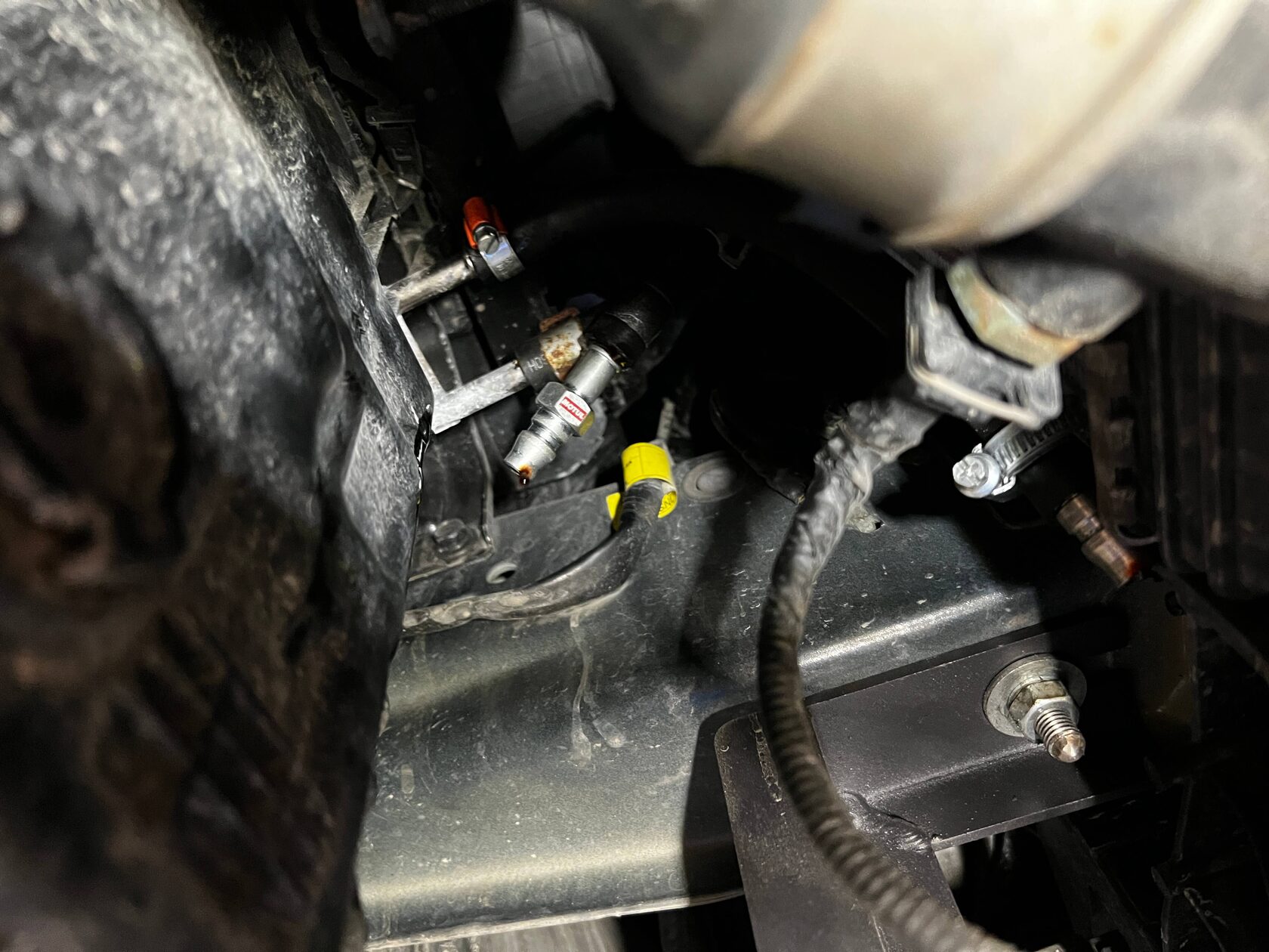 Размыкаем систему охлаждения АКПП