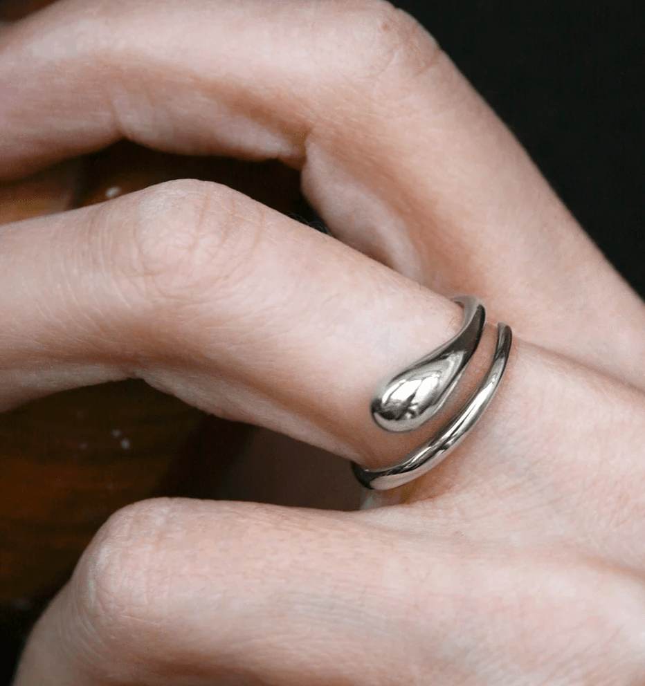 Разомкнутое кольцо