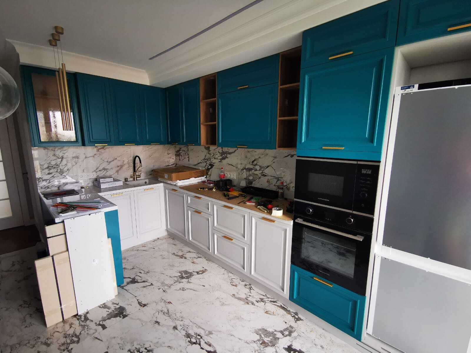 <div style="font-size: 22px; line-height: 30px;" data-customstyle="yes"><p style="text-align: center;"><u style="font-size: 52px; font-weight: 400; line-height: 14px;">V</u></p><br /><p style="text-align: center;"><span style="font-weight: 400; line-height: 14px;">СТРОЙКА </span></p><p style="text-align: center;"><span style="font-weight: 400;">АВТОРСКИЙ НАДЗОР</span></p><p style="text-align: center;"><span style="font-weight: 400;">КОМПЛЕКТАЦИЯ</span></p></div>