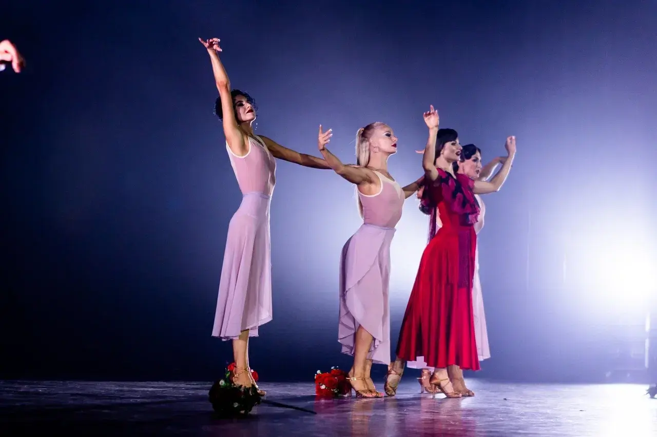 ГРАНД Театр 4