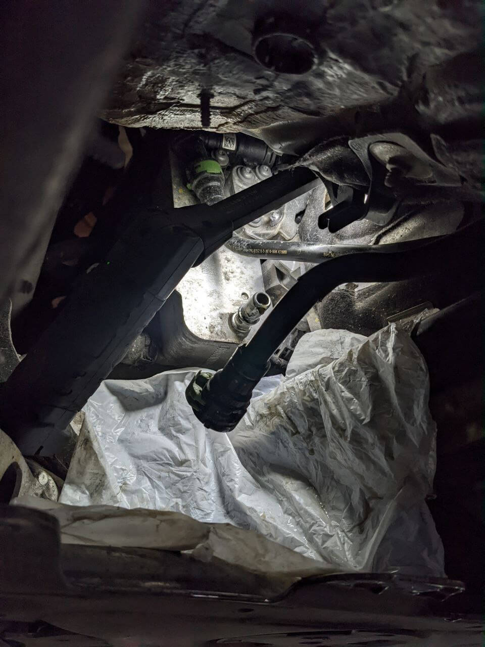 Подключение к теплообменнику АКПП BMW