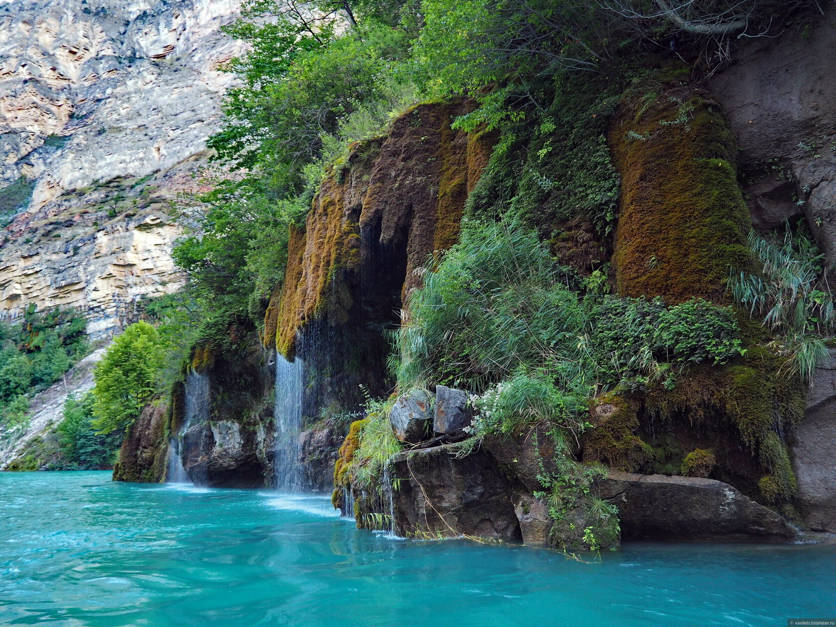 Сулакские водопады Дагестан