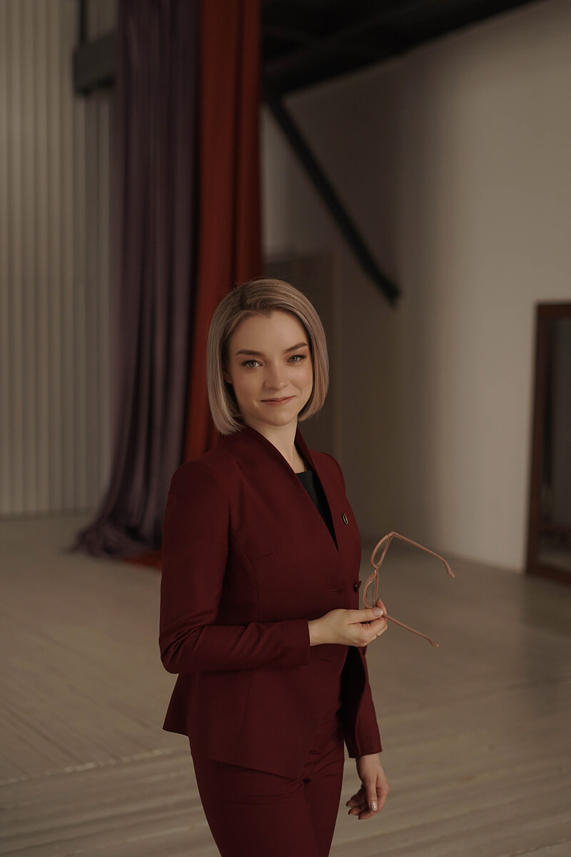 Адвокат по семейным делам Анна Полякова