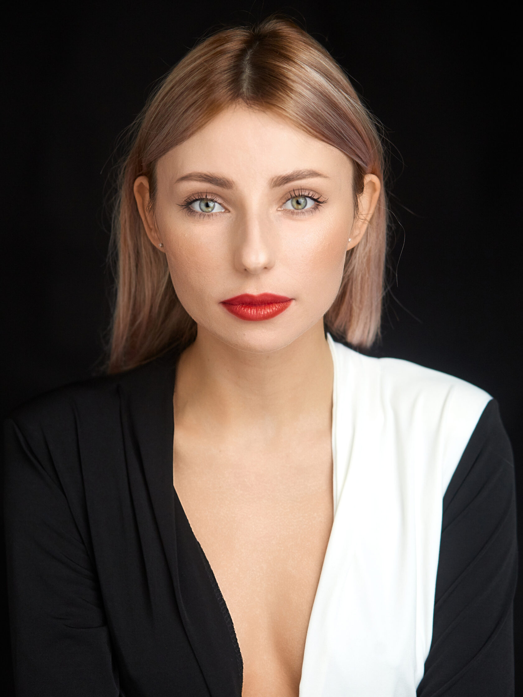 автопортретная студия. кондрашова мария александровна адвокат. автопортретная студия. кондрашова мария андреевна курск. , москва.