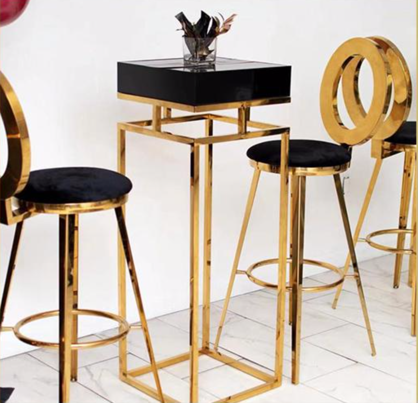 Купить банкетный стол - низкие цены в Москве! Опт с доставкой