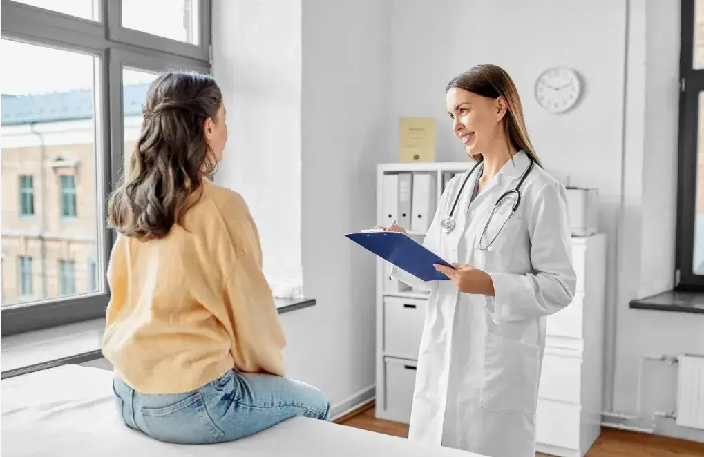Женщина у врача