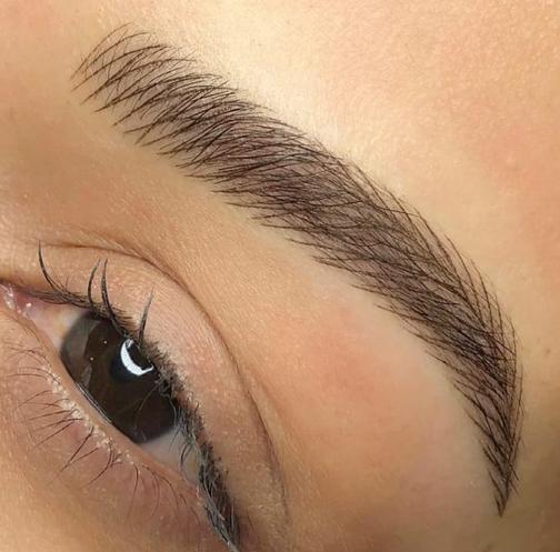 Профессиональная Коррекция Бровей в Астане - Идеальный Вид Ваших Бровей