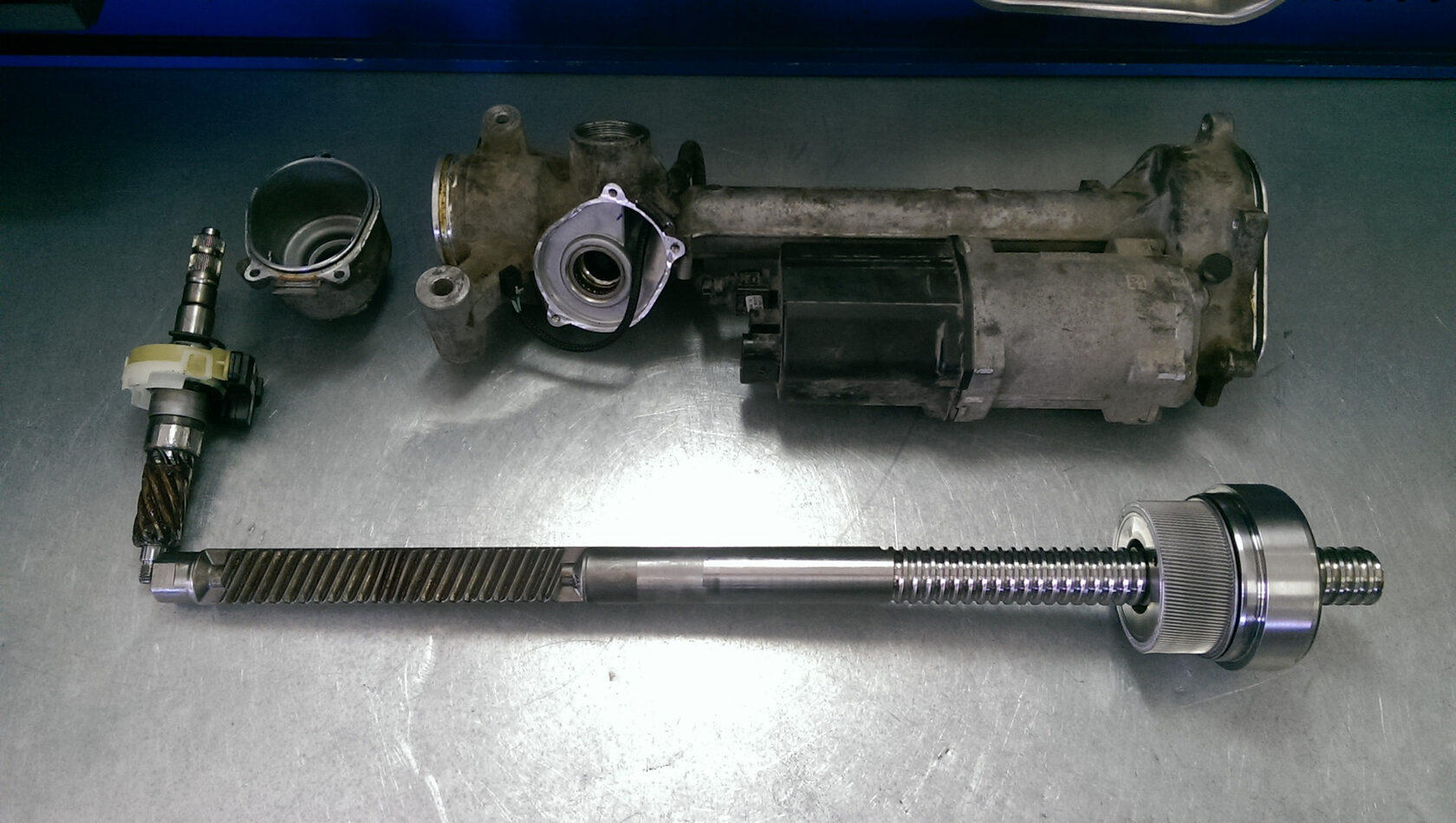 ремонт рулевых реек +в москве ювао