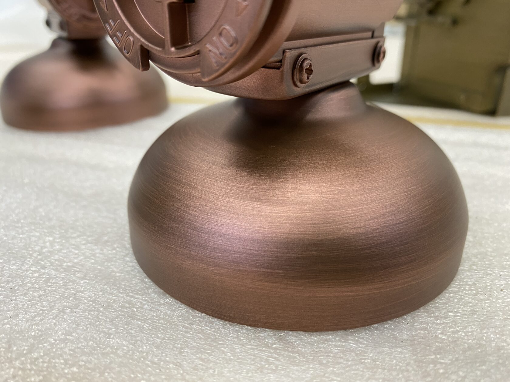 покраска сувениров в медь