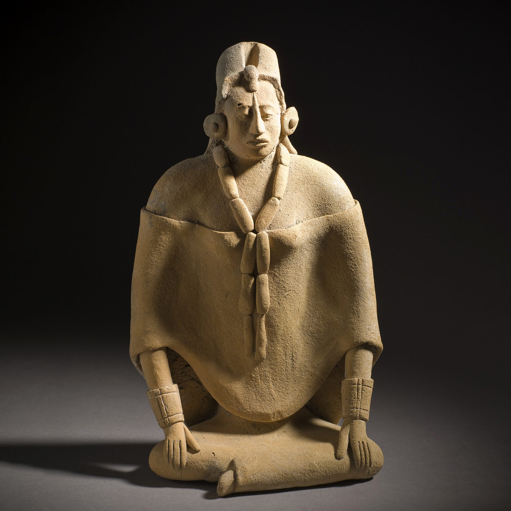Свисток в виде женской фигуры. Майя, 600-900 гг. н.э. Коллекция Los Angeles County Museum of Art.