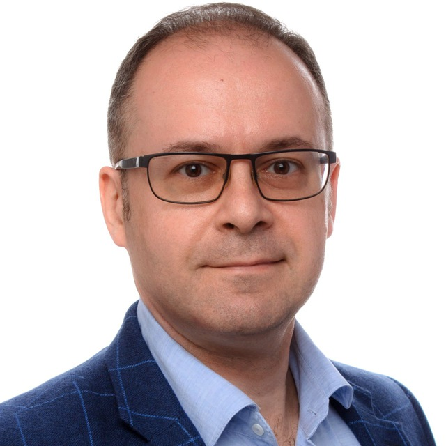 Александр Хачатуров