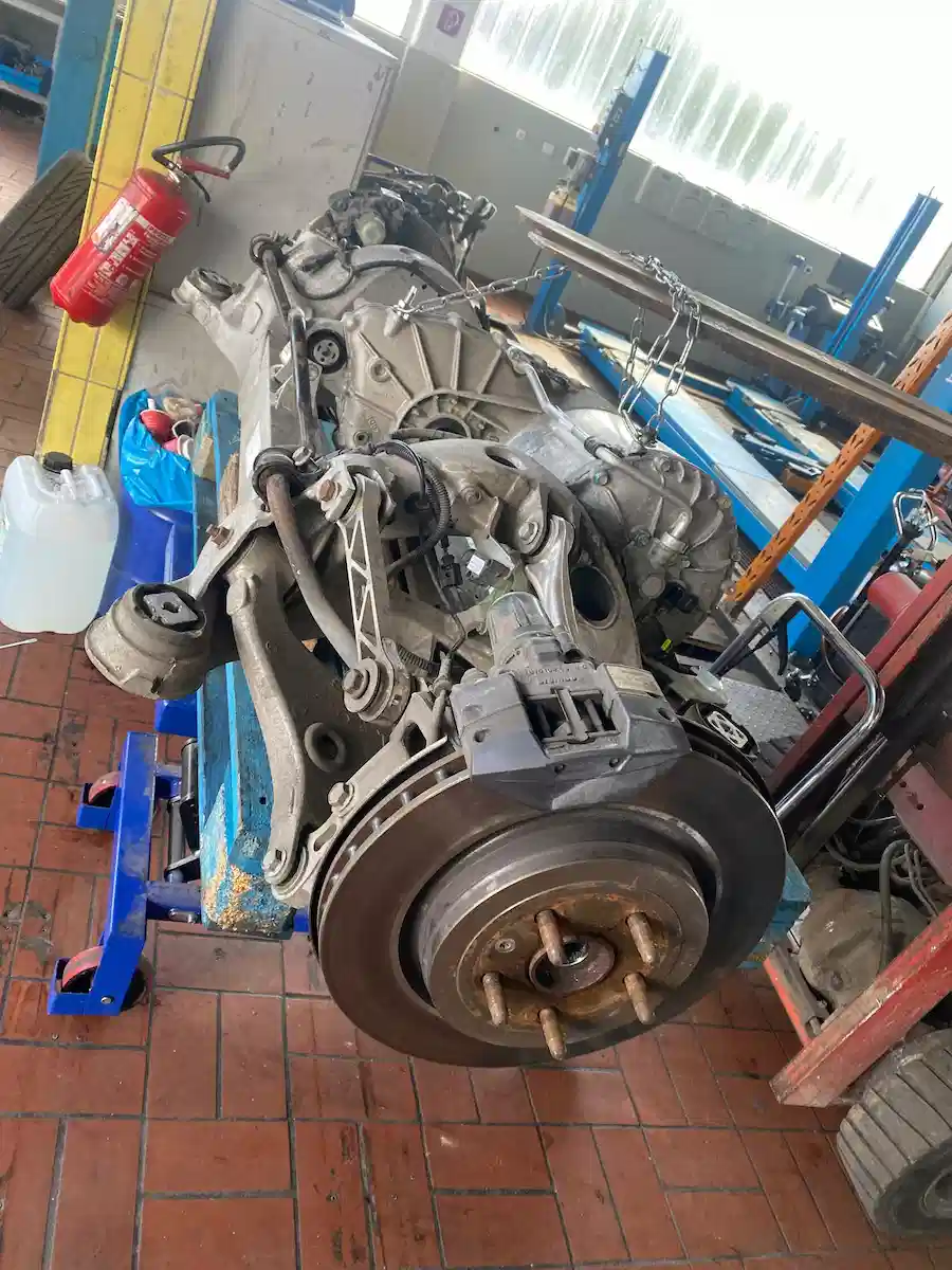 Tesla Drive Unit Lager – typisches Geräuschbild und Ursache