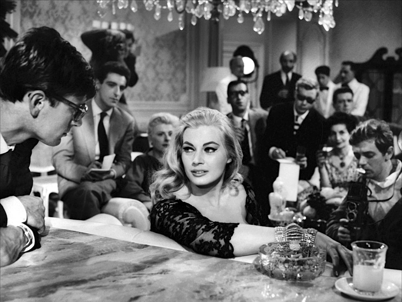 Сладостная жизнь. Сладкая жизнь Италия Федерико Феллини 1960. Сладкая жизнь / la Dolce Vita (1960).