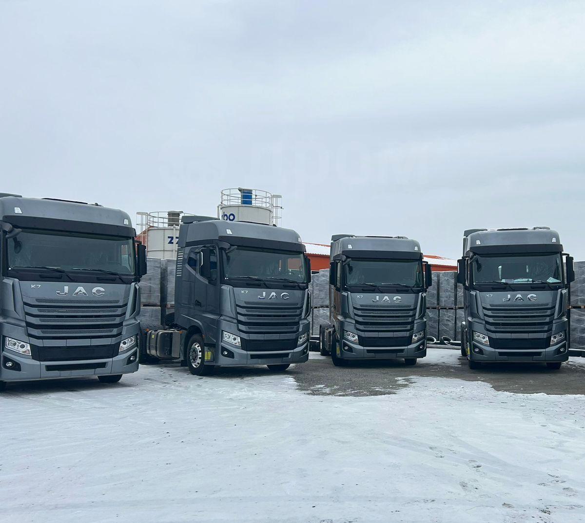 Где можно ознакомиться с техническими характеристиками грузовиков JAC перед оформлением лизинга?