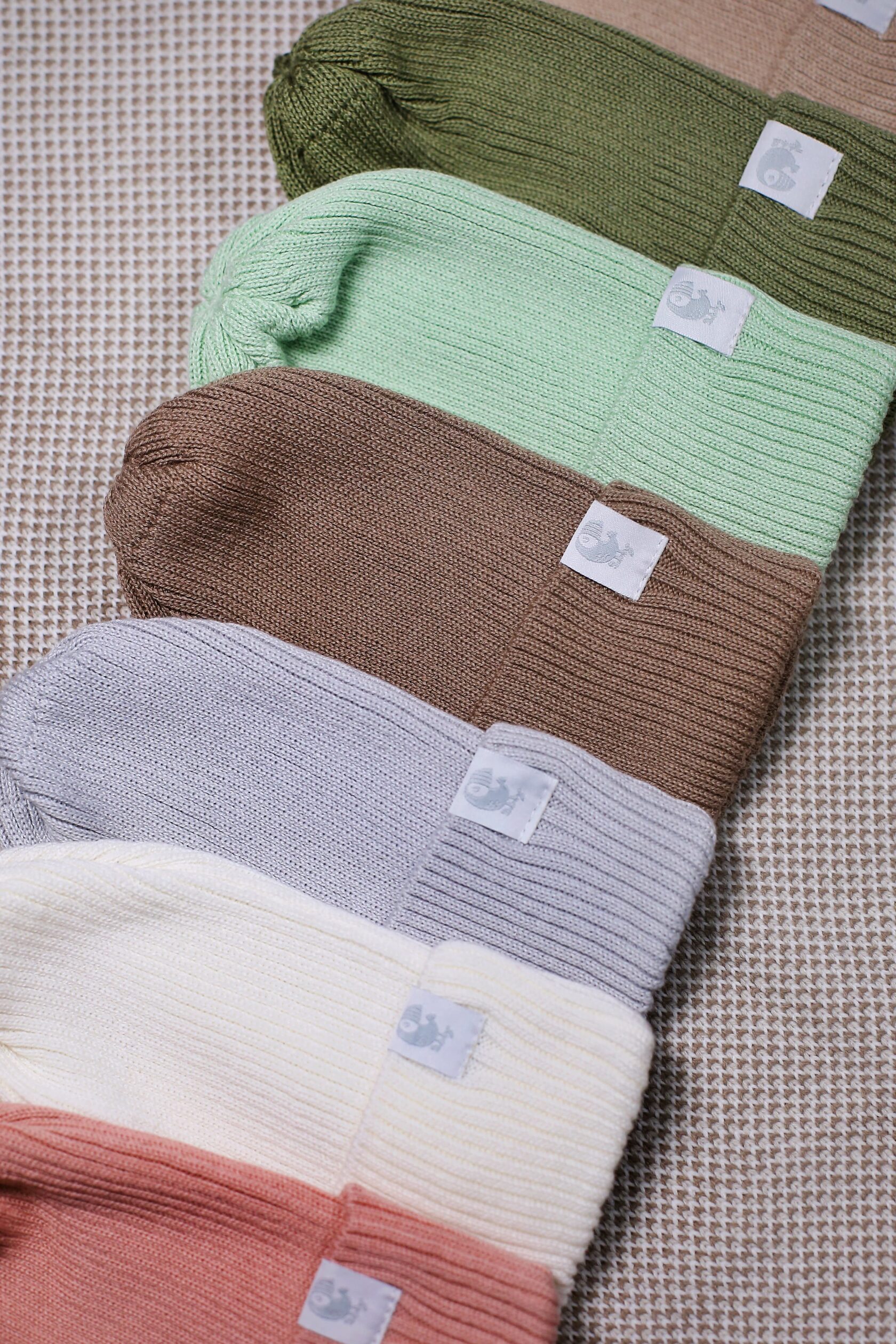 Шапки и снуды Loom Mommybag72.ru