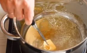 Приготовление крем-супа из тыквы со сливками: шаг 3