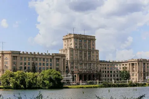 логотипы вузов Москвы предпрофессиональные каникулы