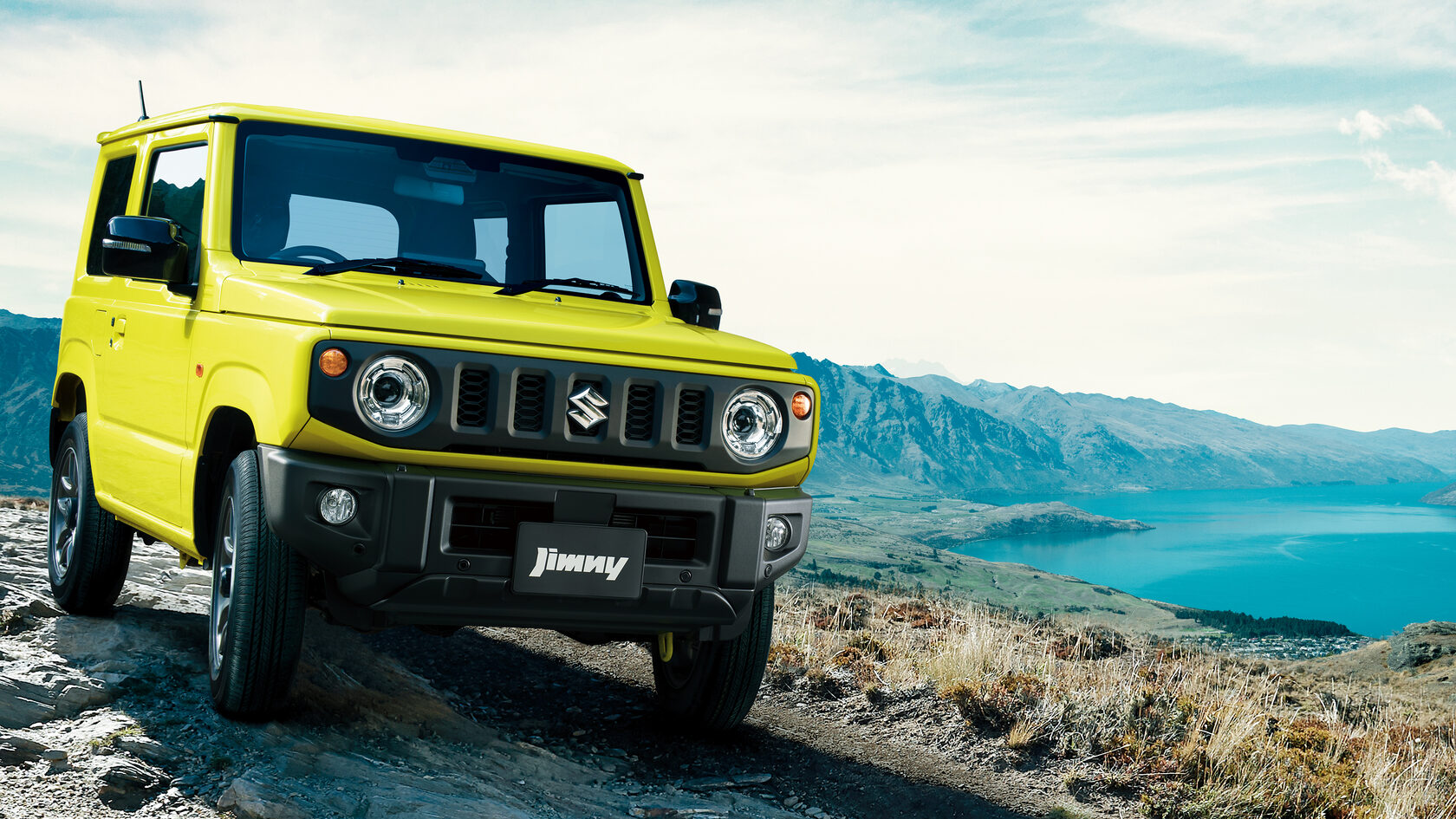 Suzuki Jimny — вид спереди