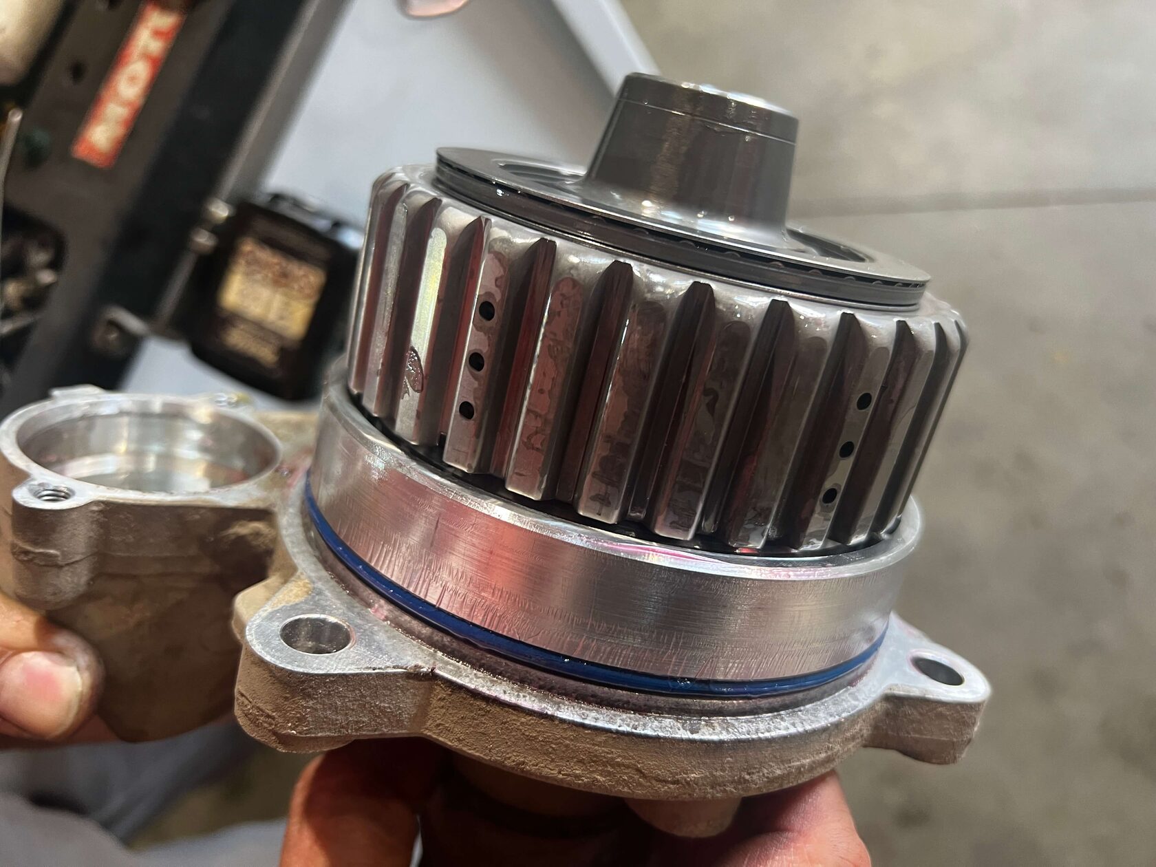 Чистая готовая к установке муфта