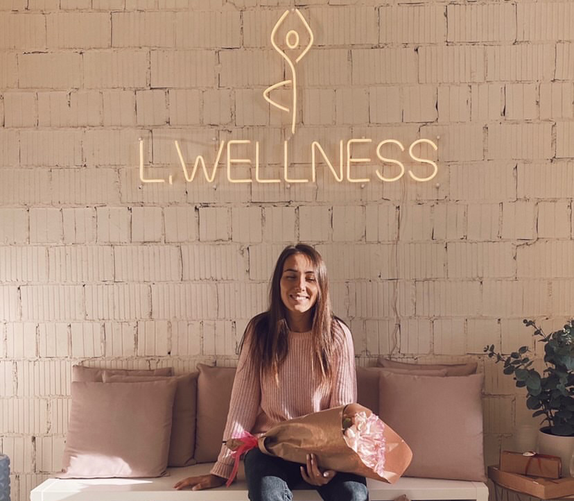 Neonový nápis ve fitness klubu Lahta Wellness v Petrohradě