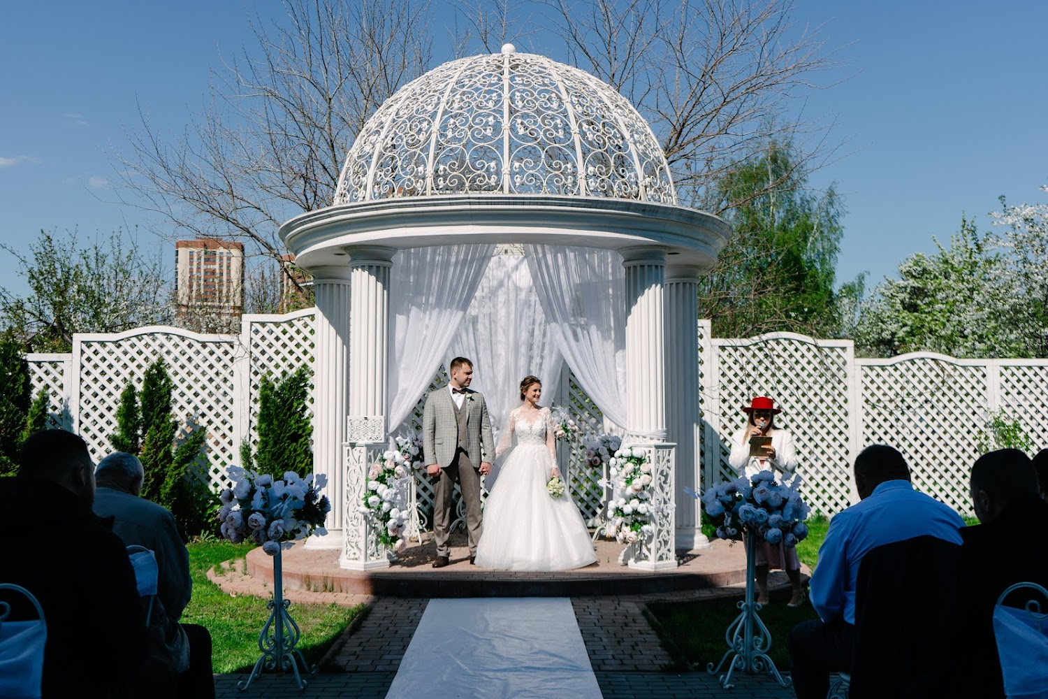 Ольга Красова ведущая и организатор незабываемых свадеб в городе Воронеж, Старый Оскол, Липецк и Белгород