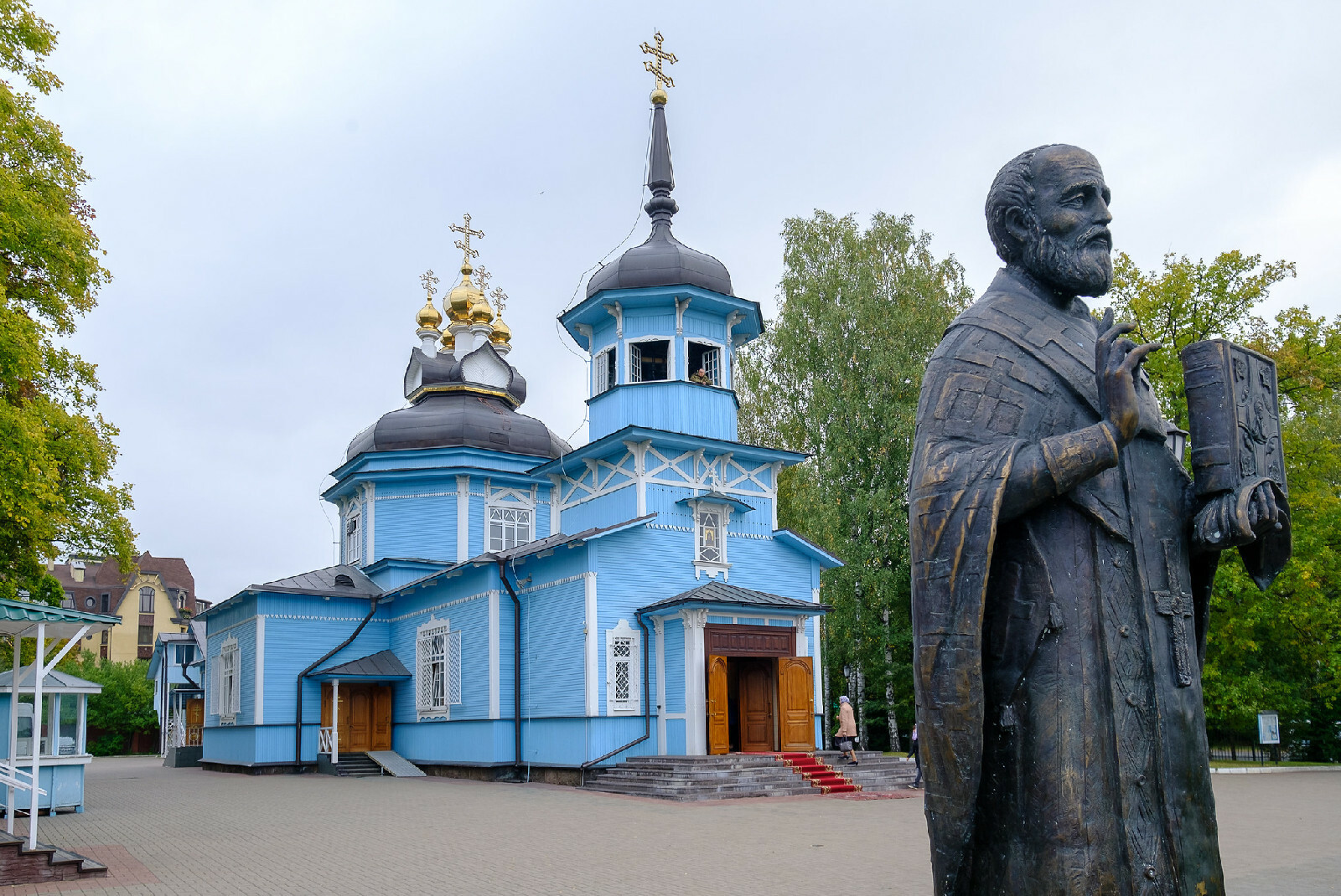 Храм дмитрия солунского ярославль. Храм Димитрия Солунского в Коломягах. Храм Дмитрия Солунского СПБ В Коломягах. Церковь Димитрия Солунского СПБ. Церковь св. вмч. Димитрия Солунского в Коломягах.