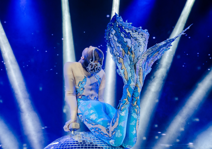 эквилибристка, русалка