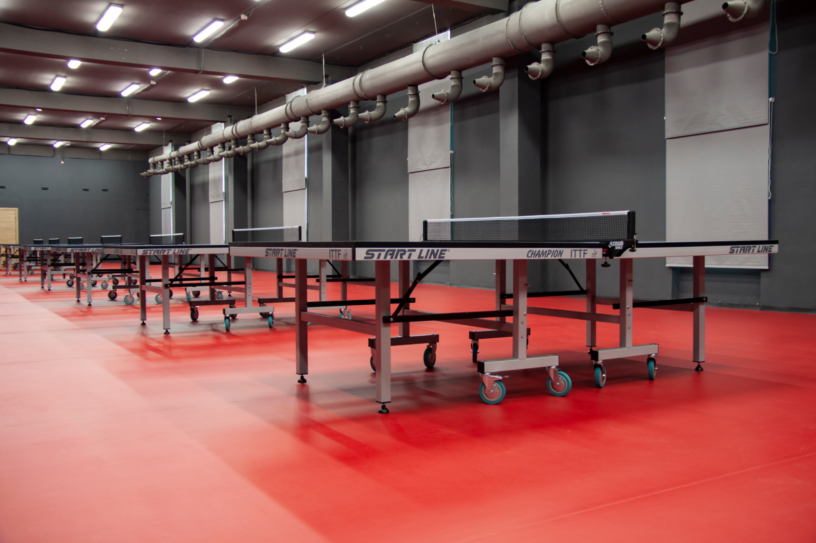 Спортклуб притяжение чертановская. Зал чертаново. Spirit fitness чертановская. Чертаново зал настольного тенниса. Боксерский клуб ударник метро чертановская.