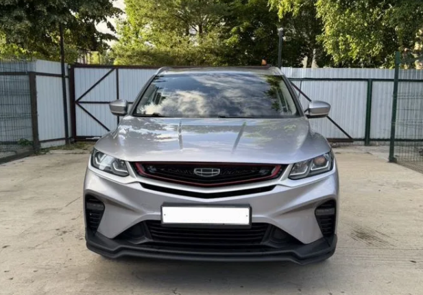 Geely Coolray 2023 года в лизинг для физического лица