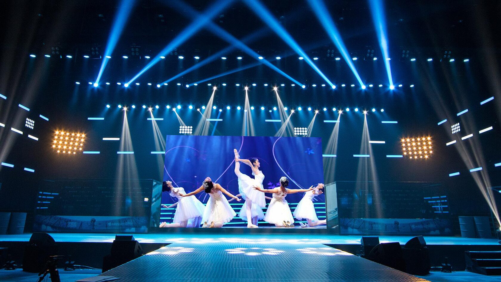 Танцевальное мероприятие VIEF 1