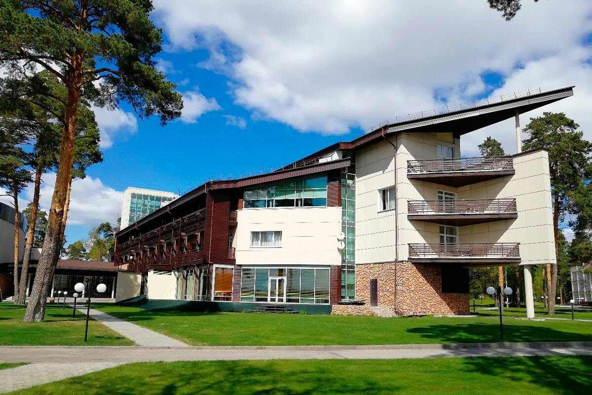 Рост конверсии до 2 % и отказ от флаеров: цифровизация сервиса в отеле Чайка