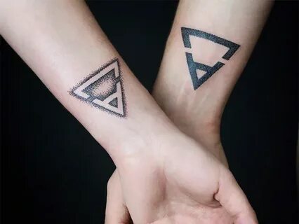 Татуировки треугольника