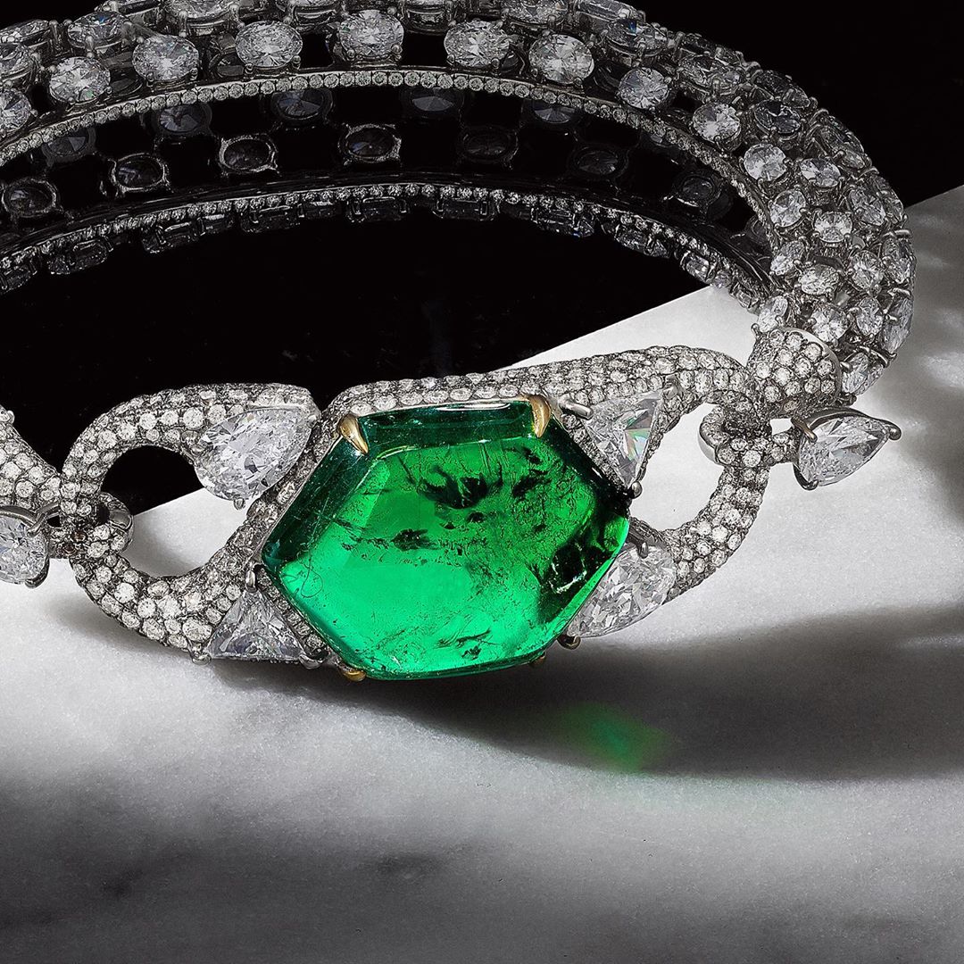 Simon g ювелирные изделия. ювелир 21. классические изделия с бриллиантами. ювелирные изделия. красивые золотые изделия.