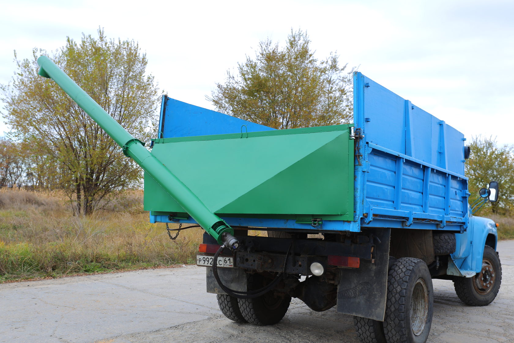 Загрузчик сеялок на газ 53. Загрузчик сеялок на газ. Загрузчик сеялок зс-30. Загрузчик сеялок на газ 53. Загрузчик сеялок на газ.