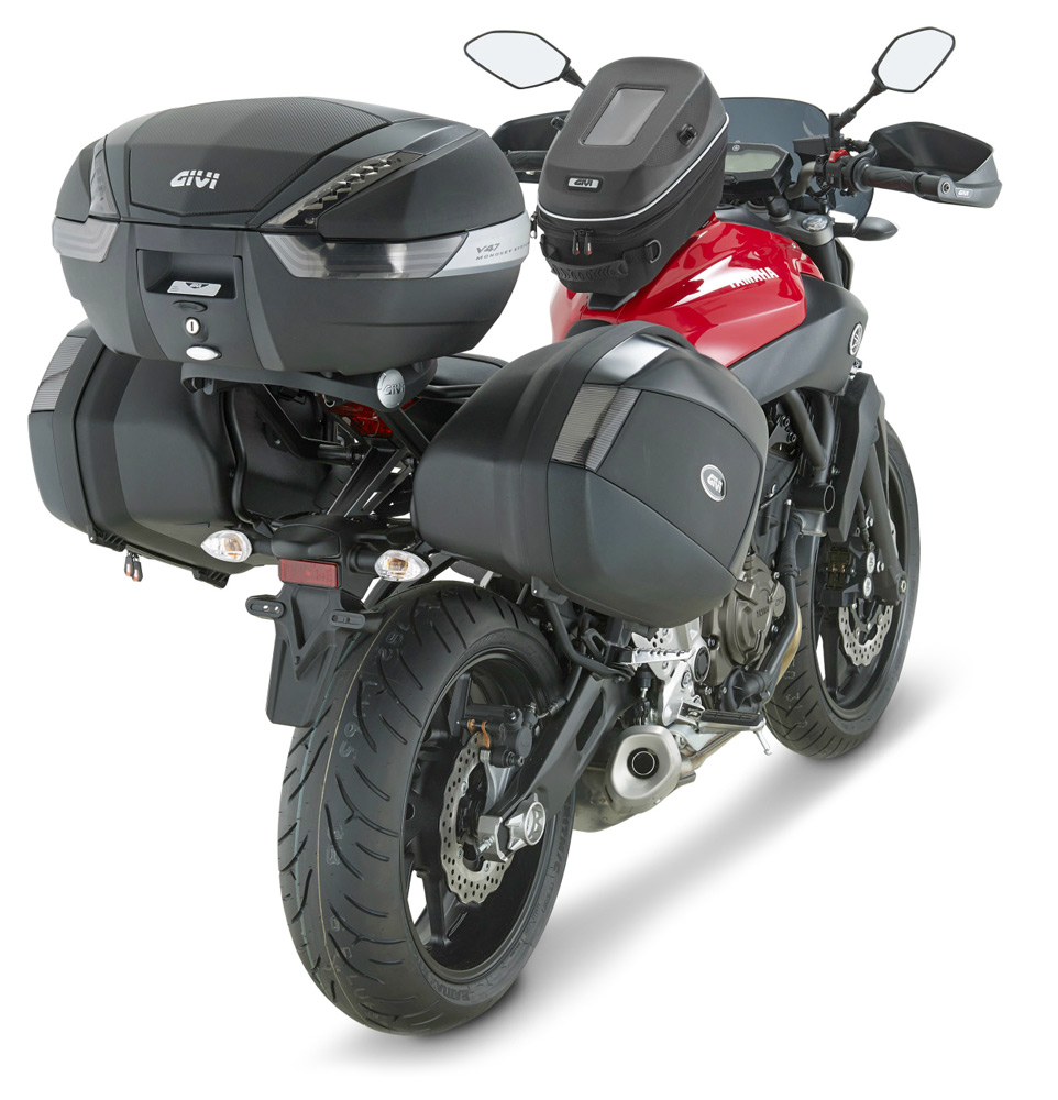 G i v e. Yamaha MT 07 кофр. GIVI MT-07. GIVI 2118fz. Боковые кофры на Ямаха МТ 07.