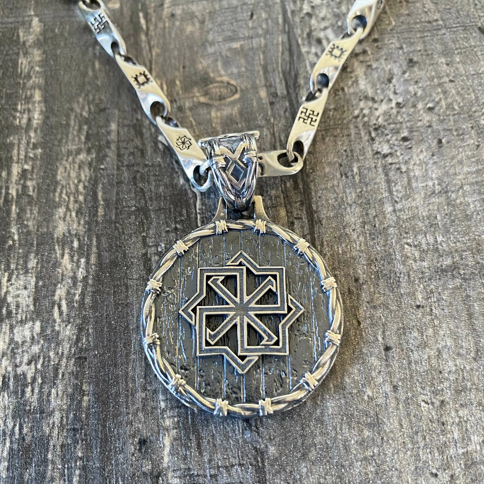 мастерская славянских оберегов. мастерская славянских оберегов. амулет крест непобедимости тату. амулет духовная сила славянский. мастерская славянских оберегов.