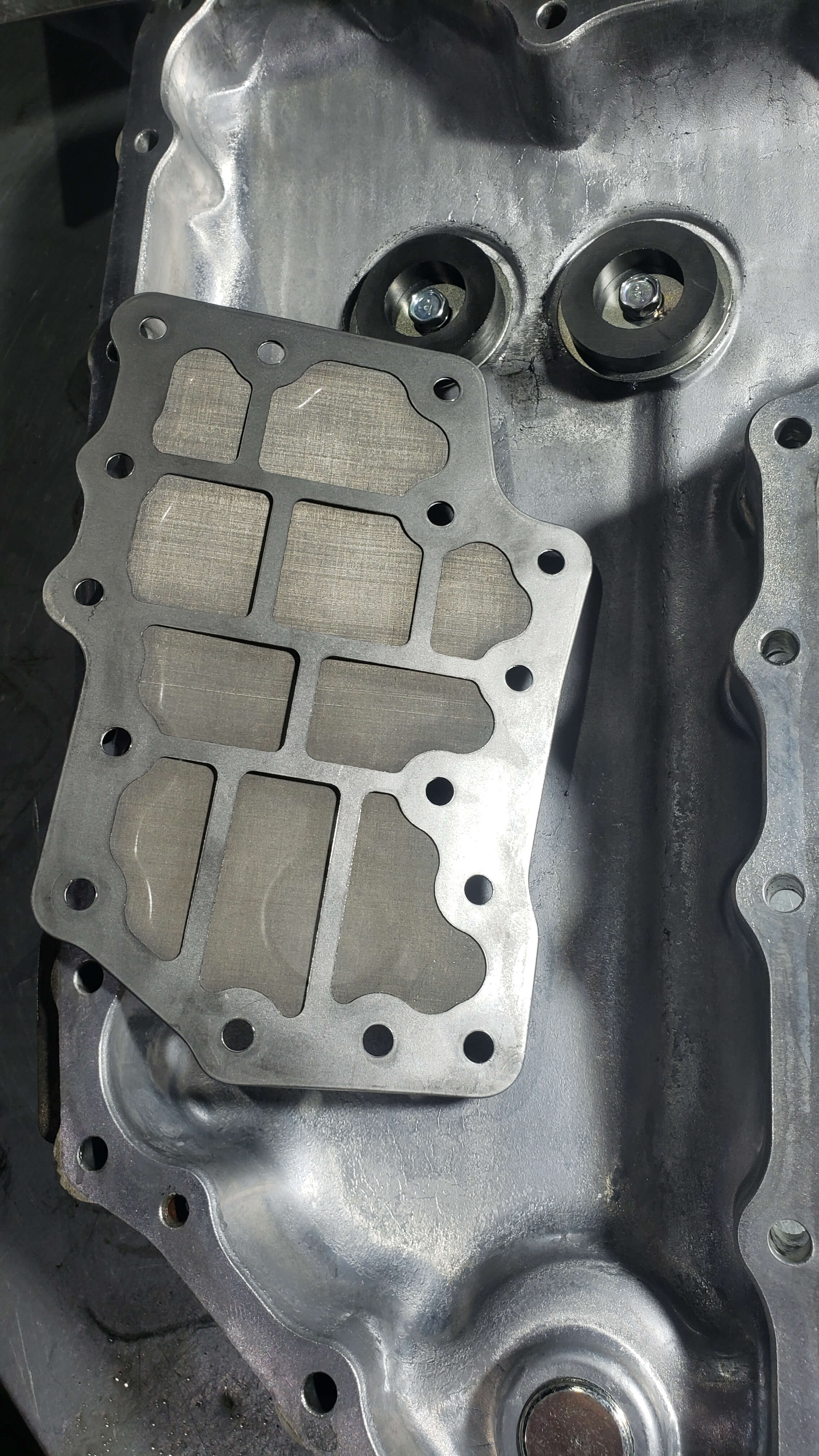 Чистый поддон и фильтр вариатора