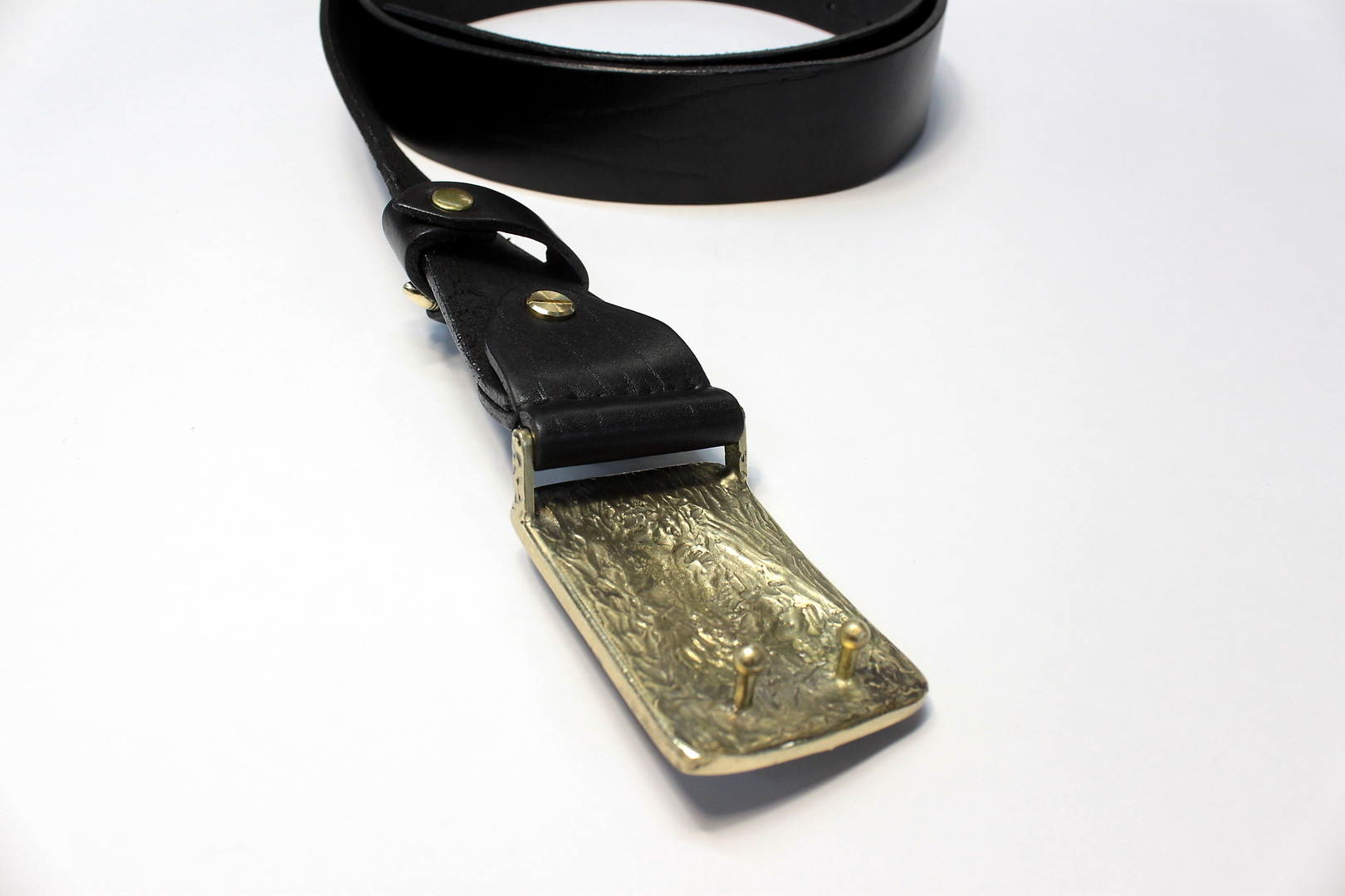 Пряжка на заказ