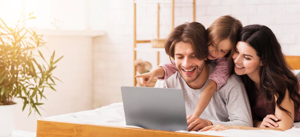 Шукаєш універсальний ноутбук для сім’ї у 2025? Ми зібрали кращі моделі для навчання, роботи та розваг. Купити ноутбук для всієї сім’ї в технорум — правильне рішення.