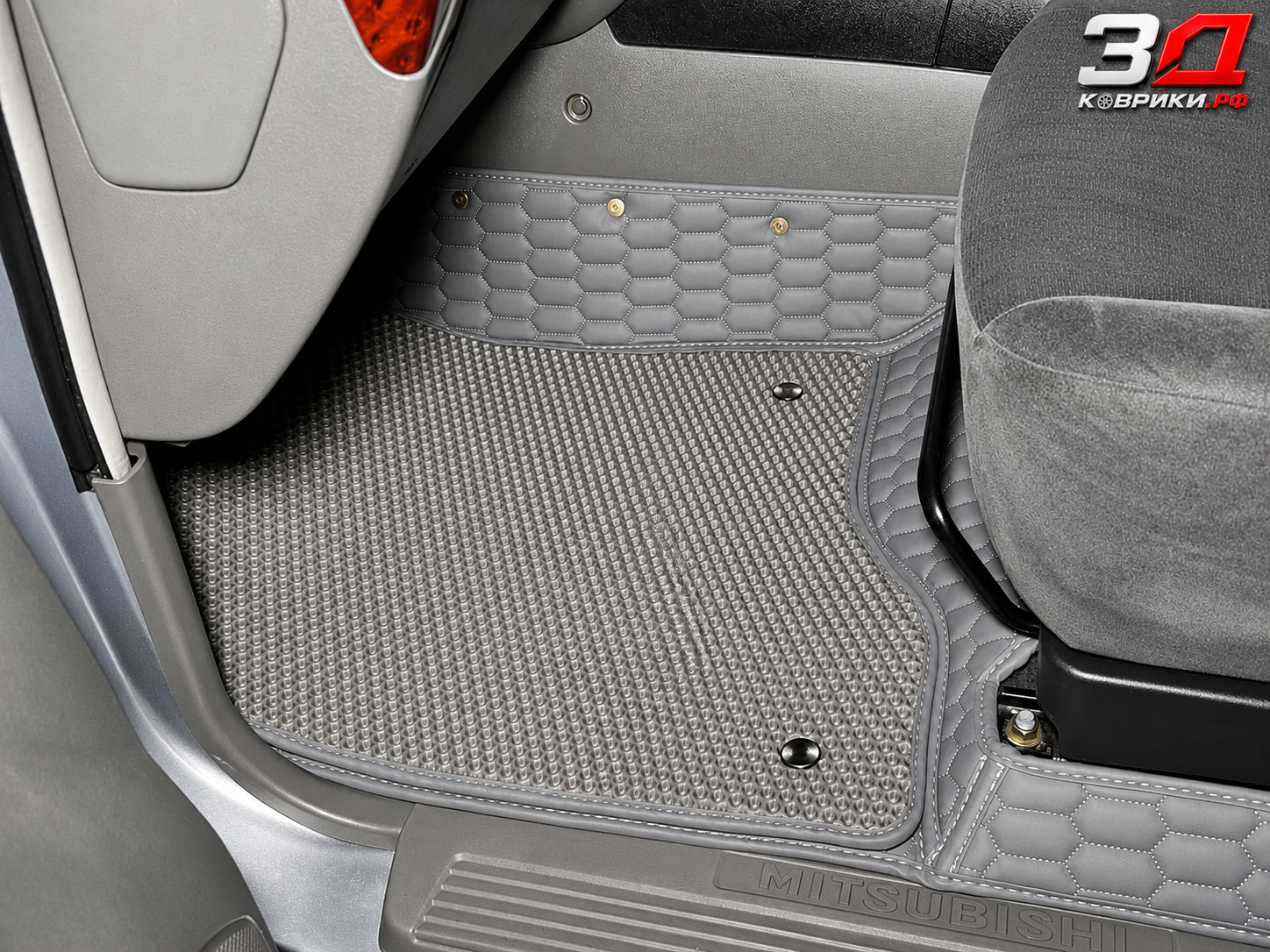 3D коврики Mitsubishi Pajero — фото готовой работы 4