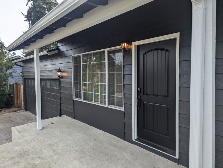 Best Time to Paint a House in Seattle